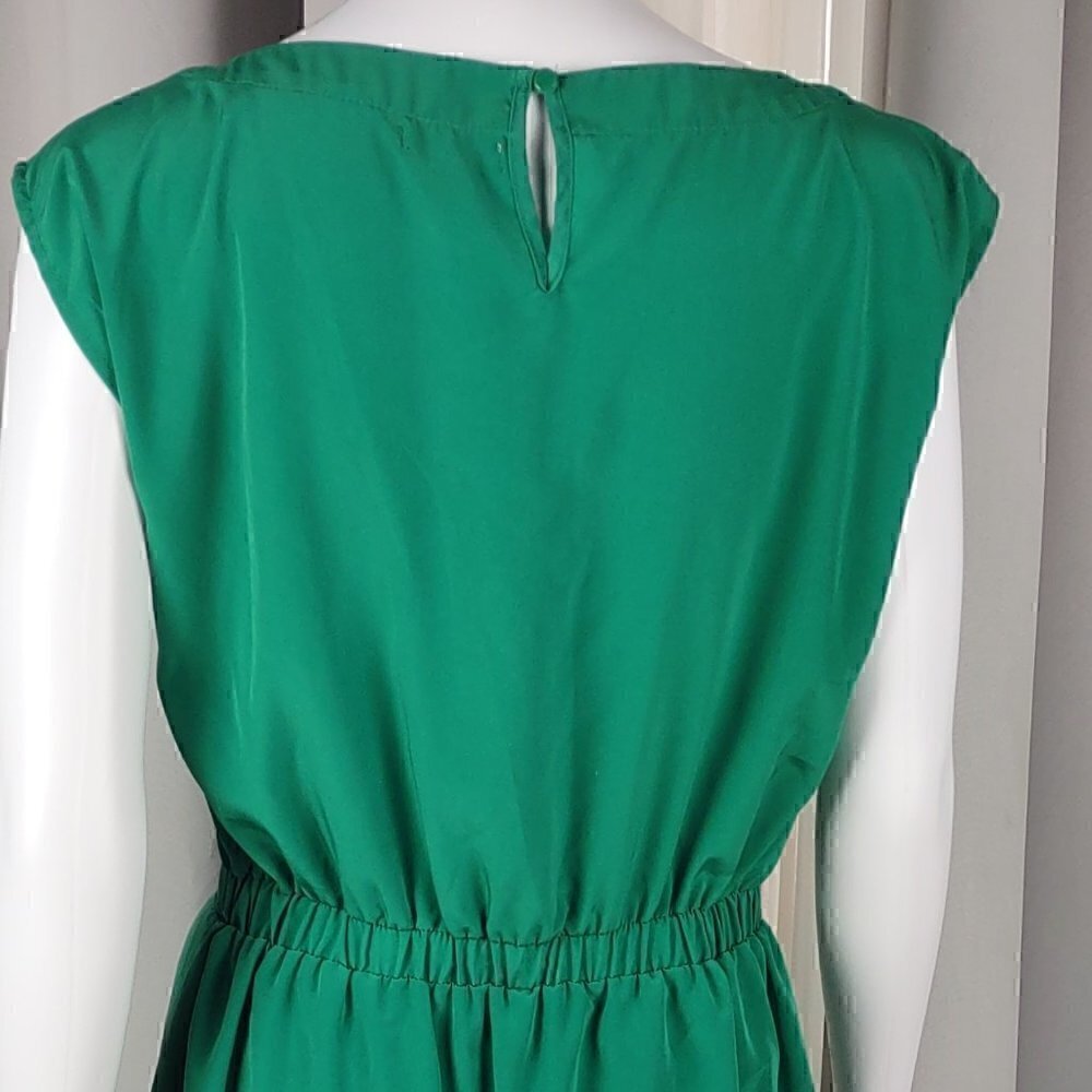 Old Navy Green Scoop Neck, Elastic Around Back Of Waist, Lined. Dress. Size S/P - Picture 4 of 11